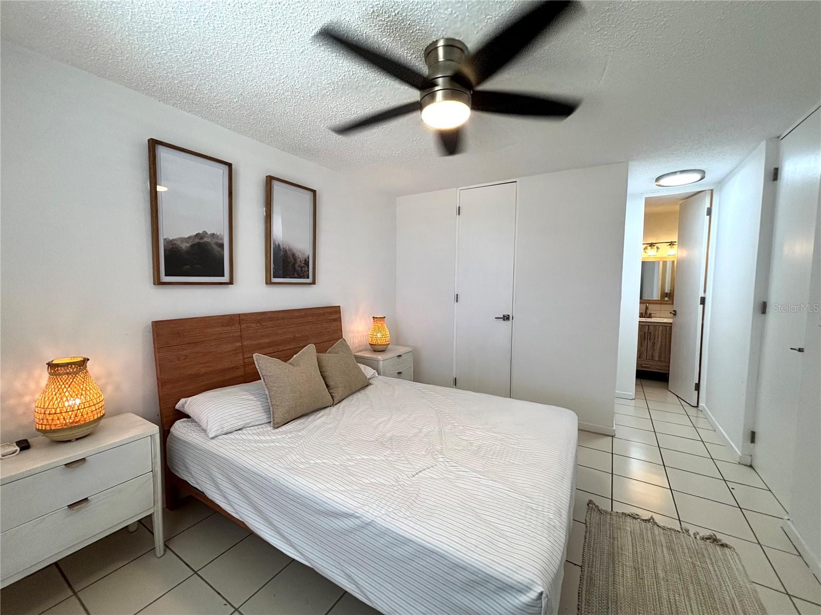 CXJJ+2VJ AVE LAGUNA #A 31