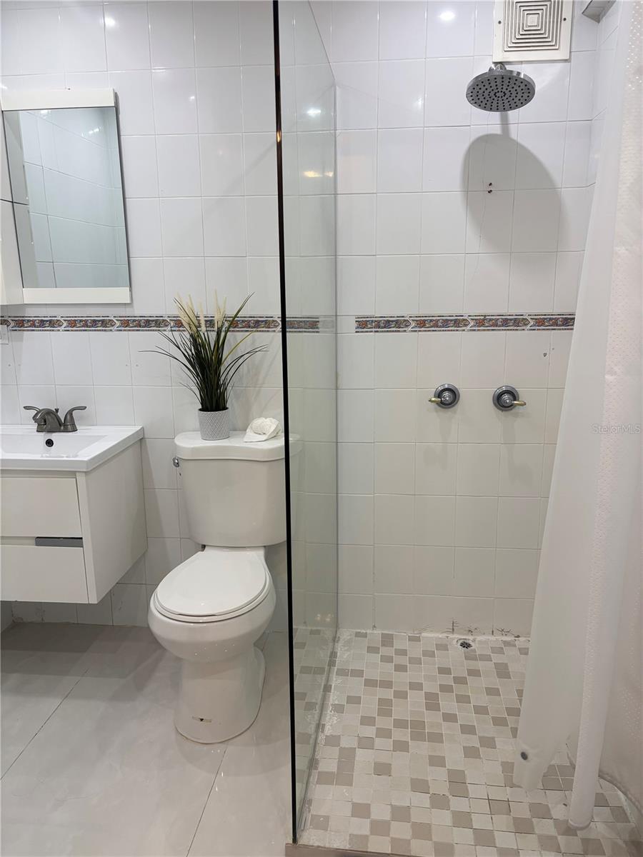 1035 ASHFORD AVENUE #1108