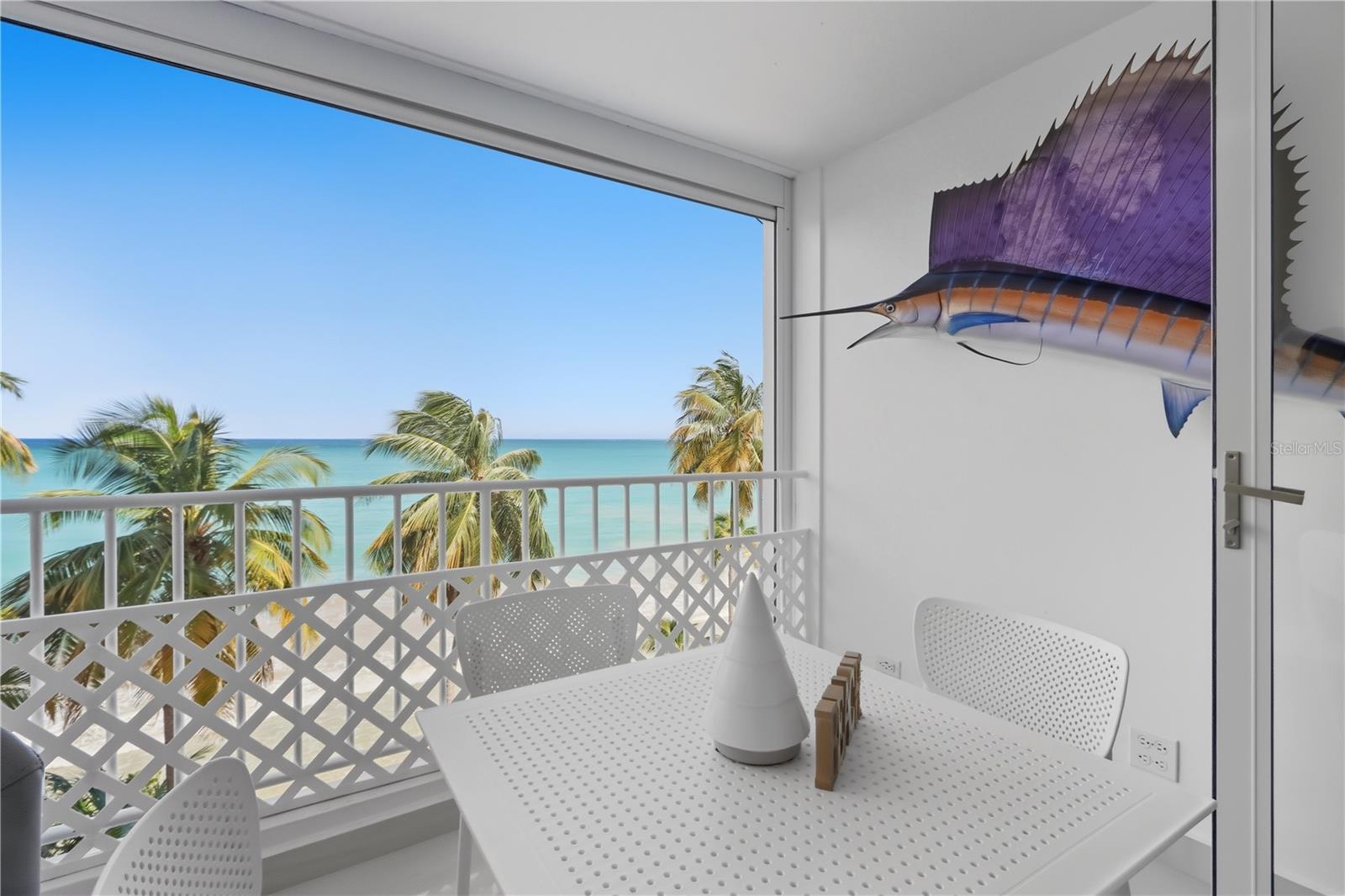 3409 AVE. ISLA VERDE #404