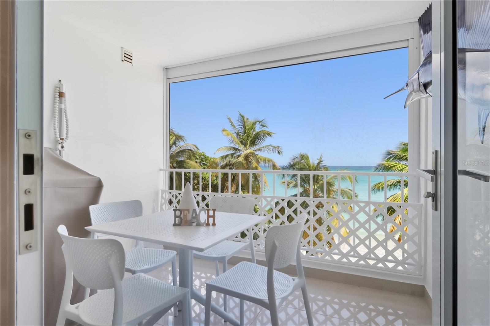 3409 AVE. ISLA VERDE #404