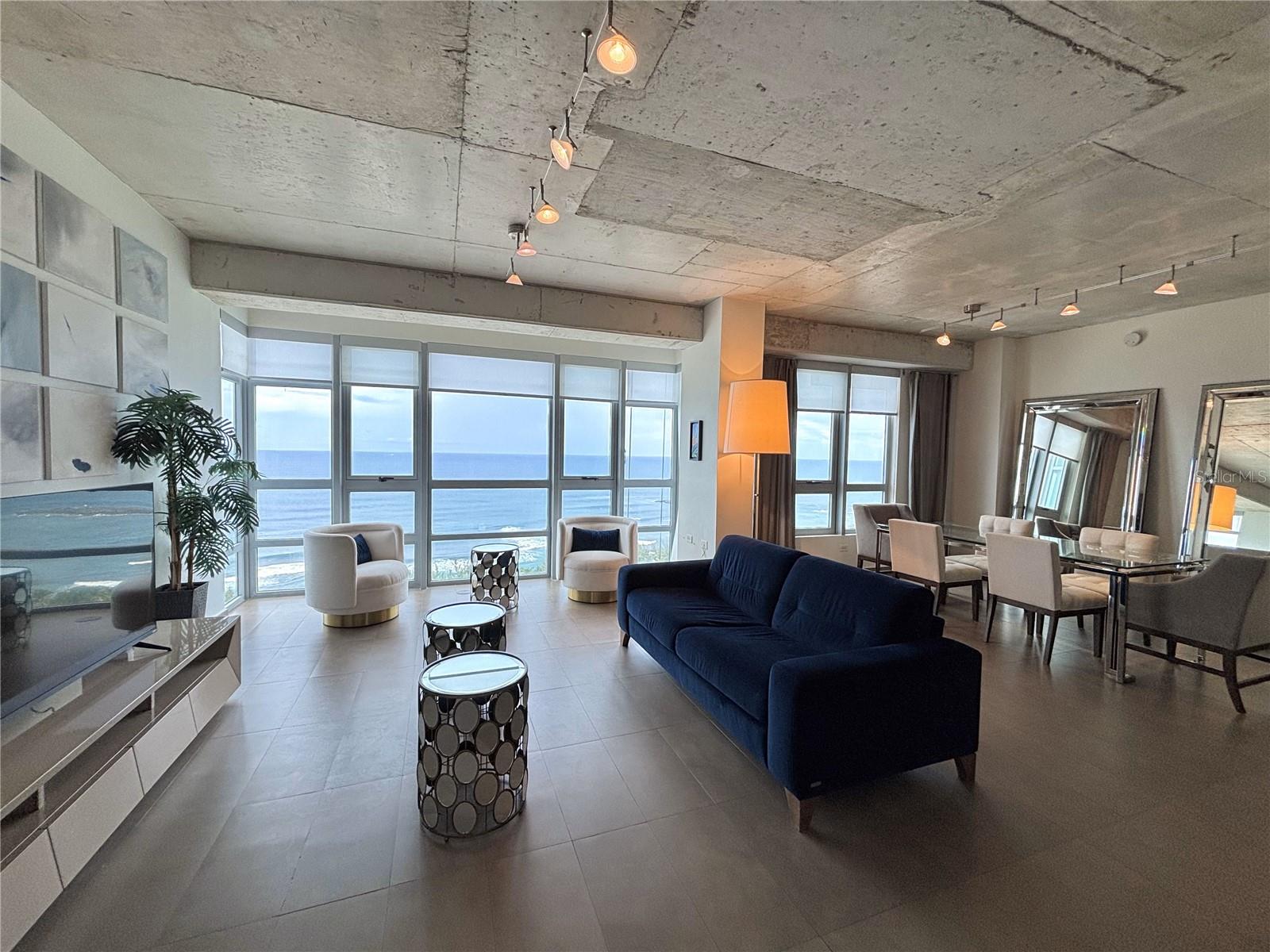 404 DE LA CONSTITUCION AVENUE AVE #1801