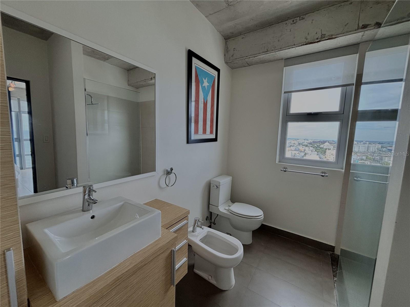 404 DE LA CONSTITUCION AVENUE AVE #1801