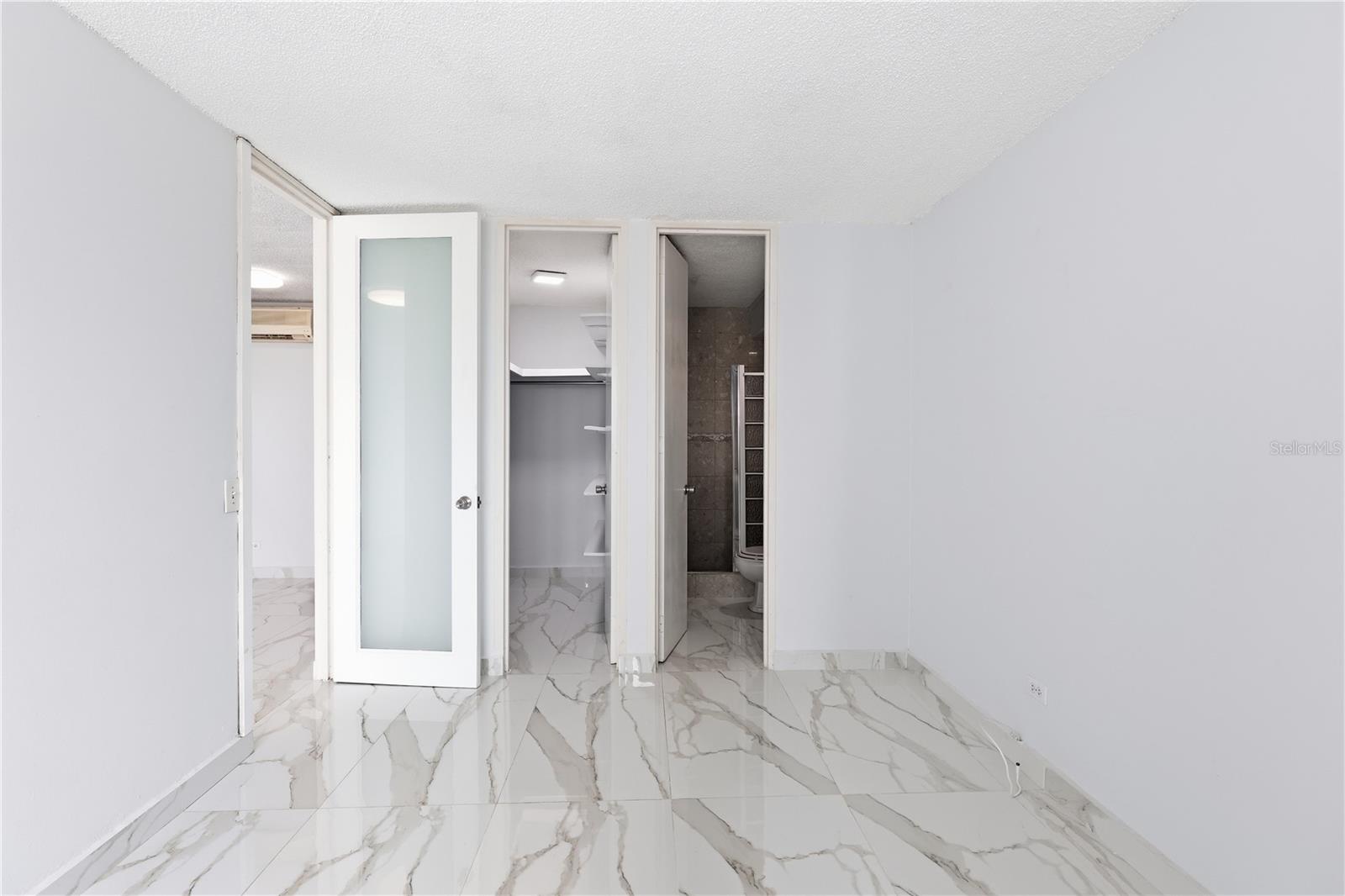 1479 Ashford Ave CONDADO DEL MAR #916