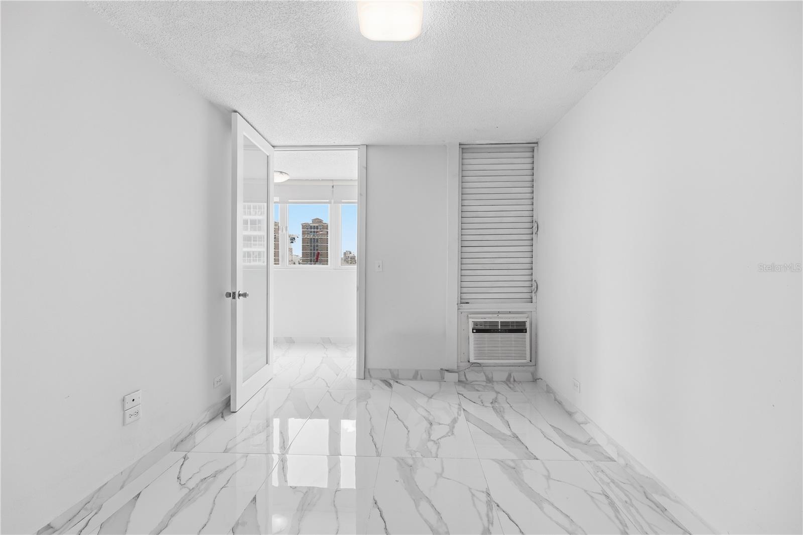 1479 Ashford Ave CONDADO DEL MAR #916