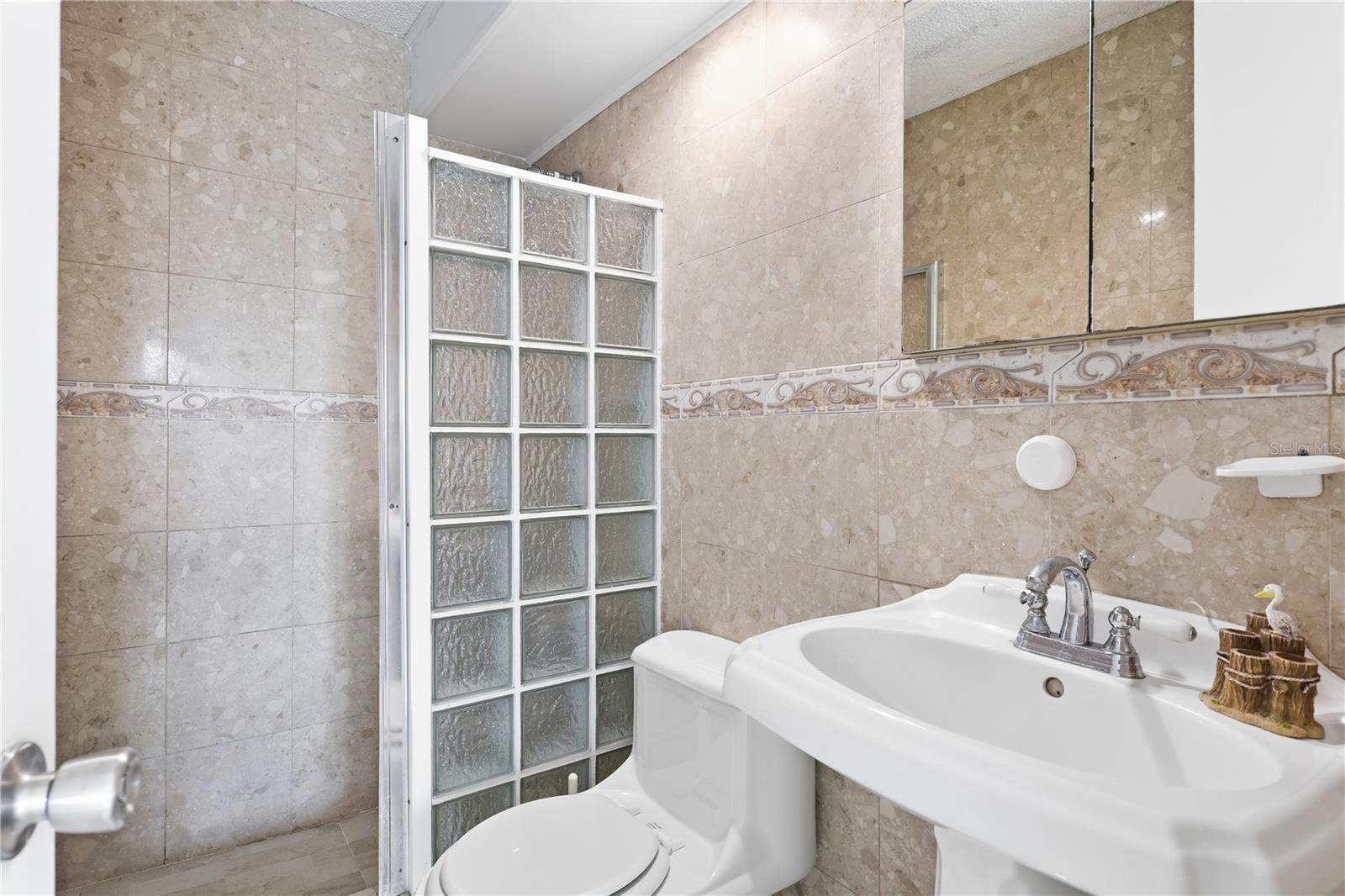 1479 Ashford Ave CONDADO DEL MAR #916