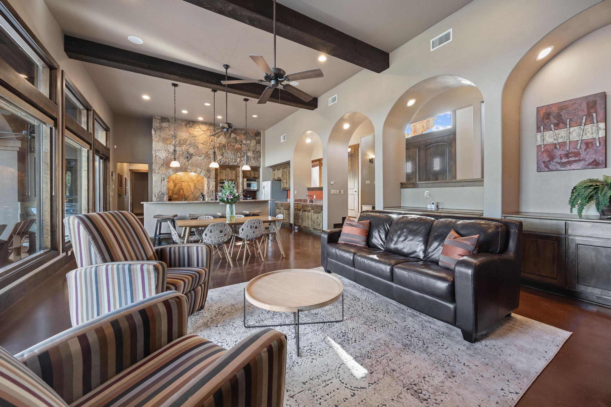 303 Yaupon DR