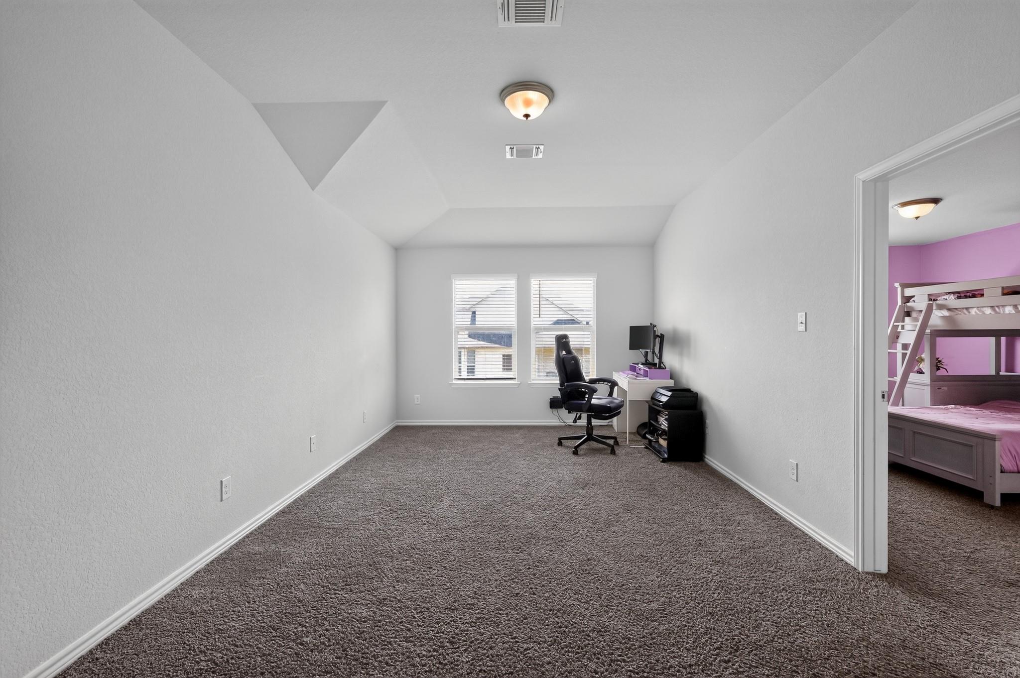 5102 Primavera LN