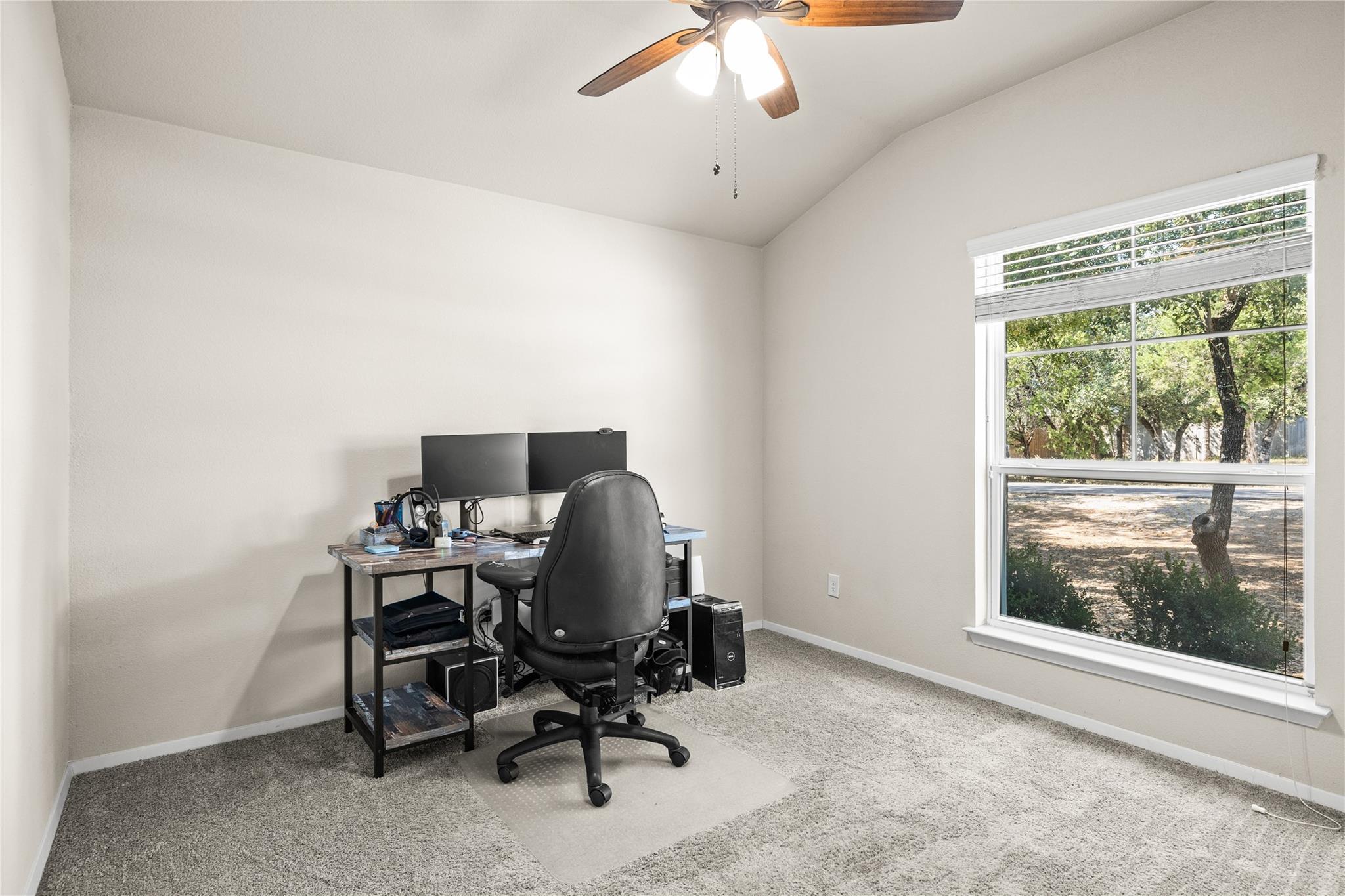 21204 Santa Rosa Avenue