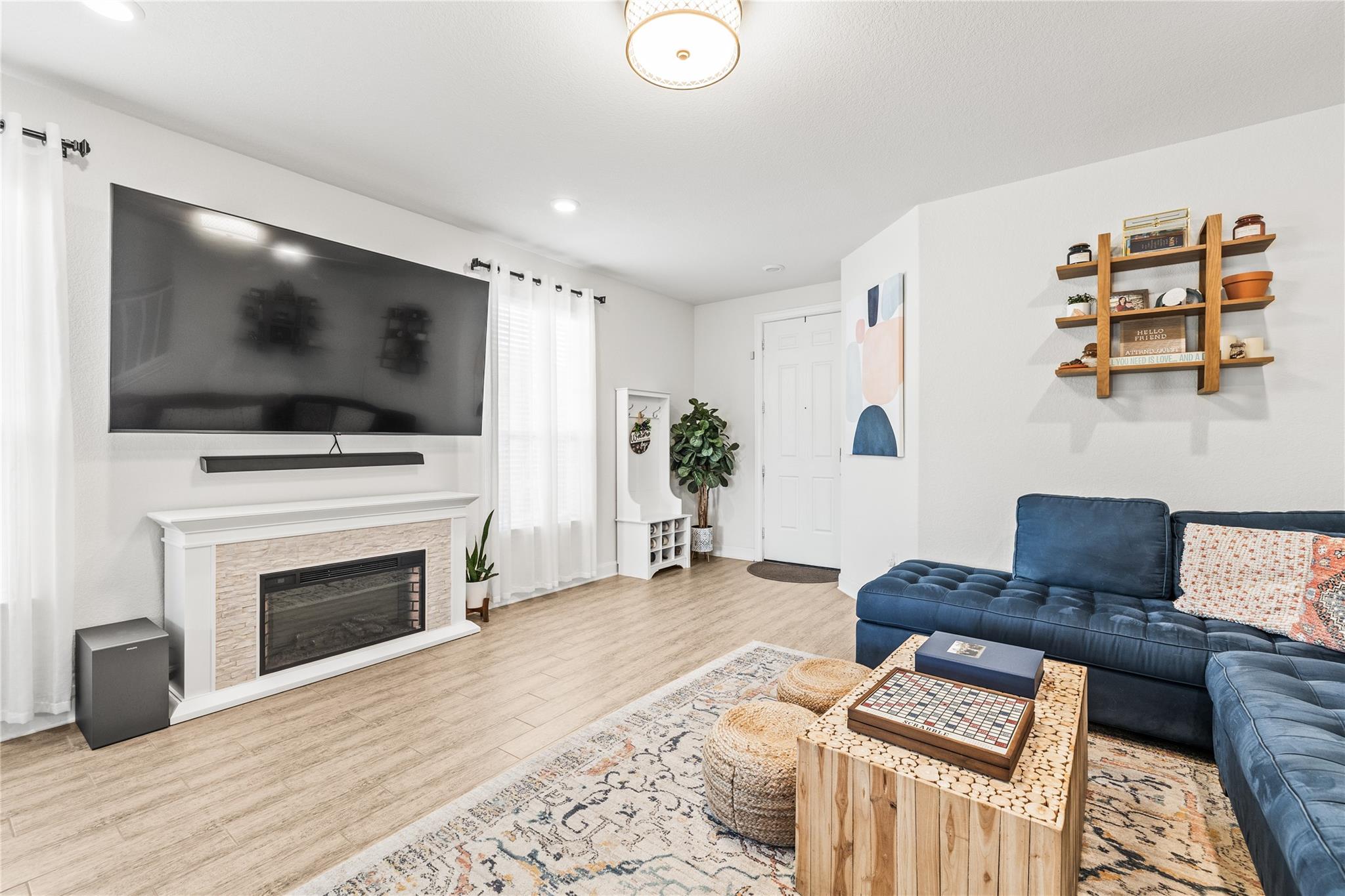 817 Sand Hill Branch DR