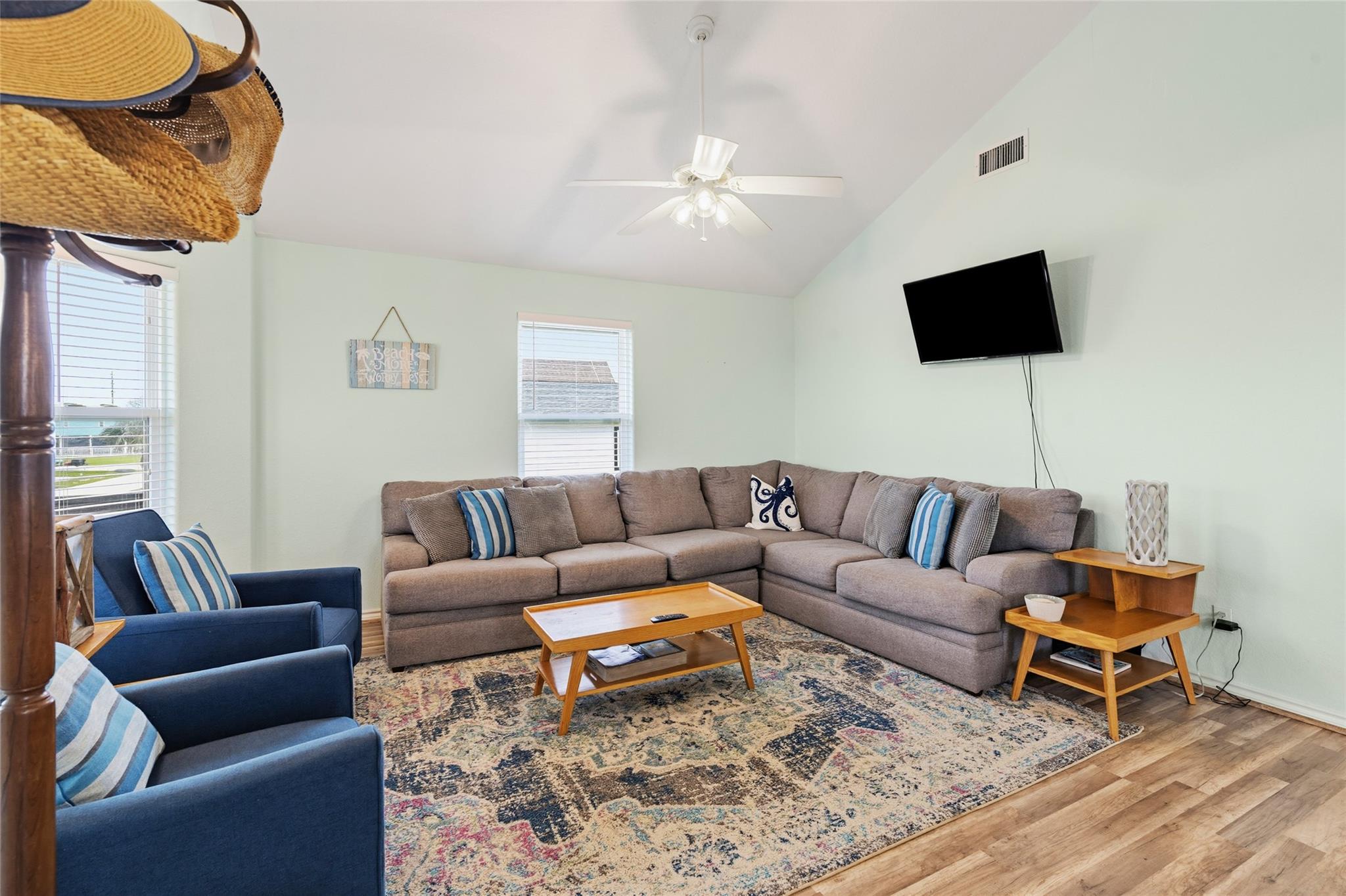 4122 Kent Drive