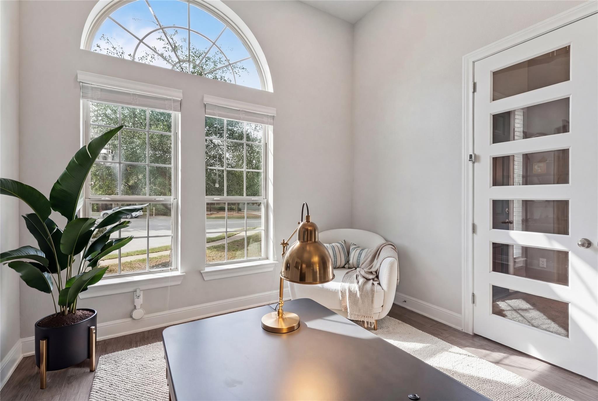 3028 Silvergrass CV
