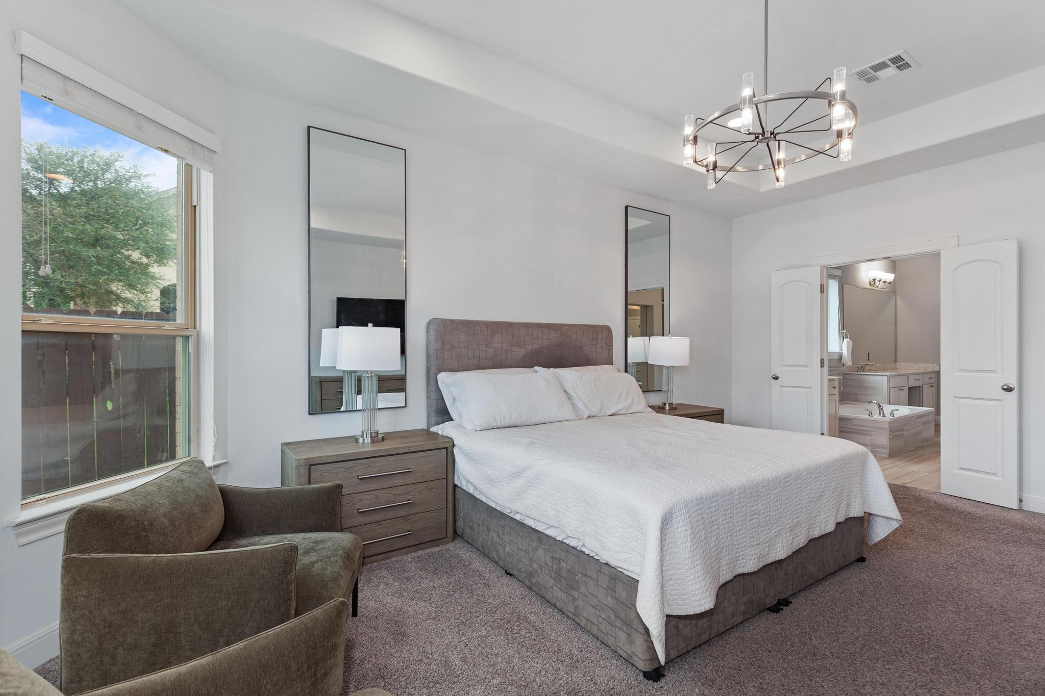 3028 Silvergrass CV