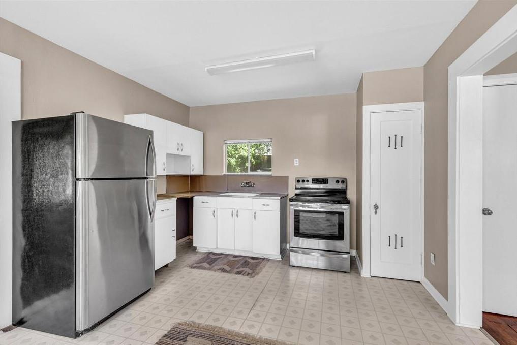 24801 Lake View DR