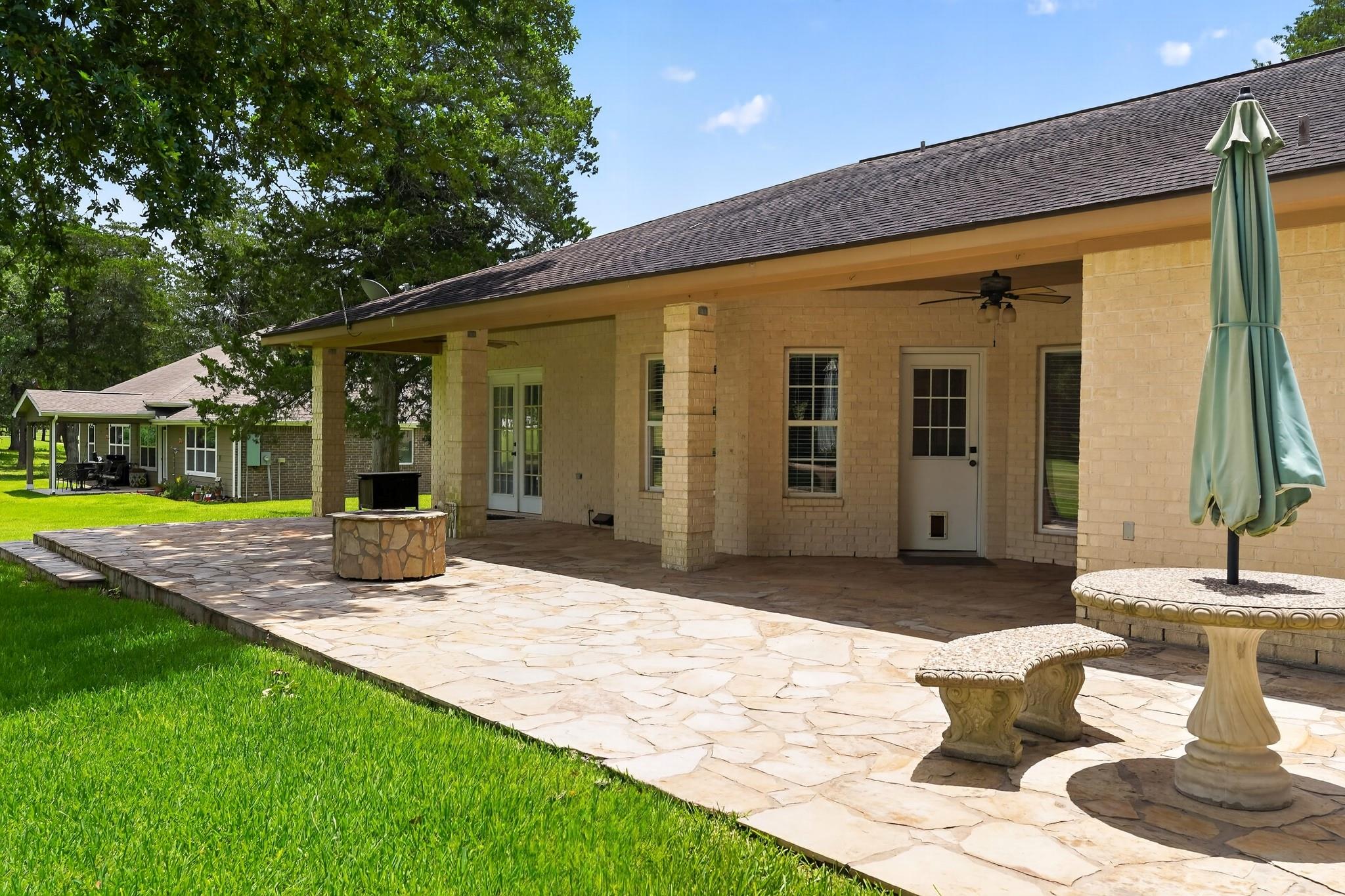 410 Pinehurst DR