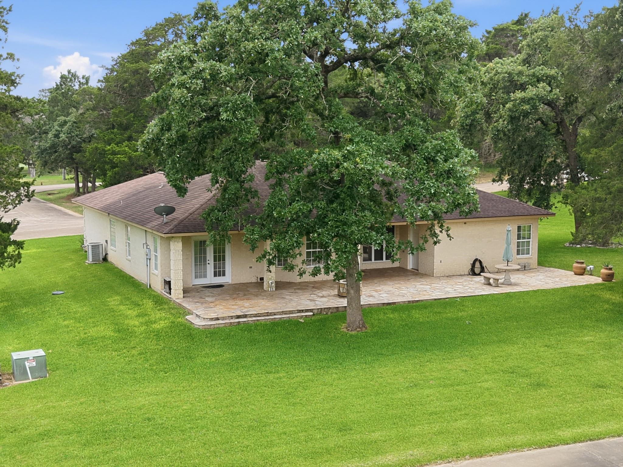 410 Pinehurst DR