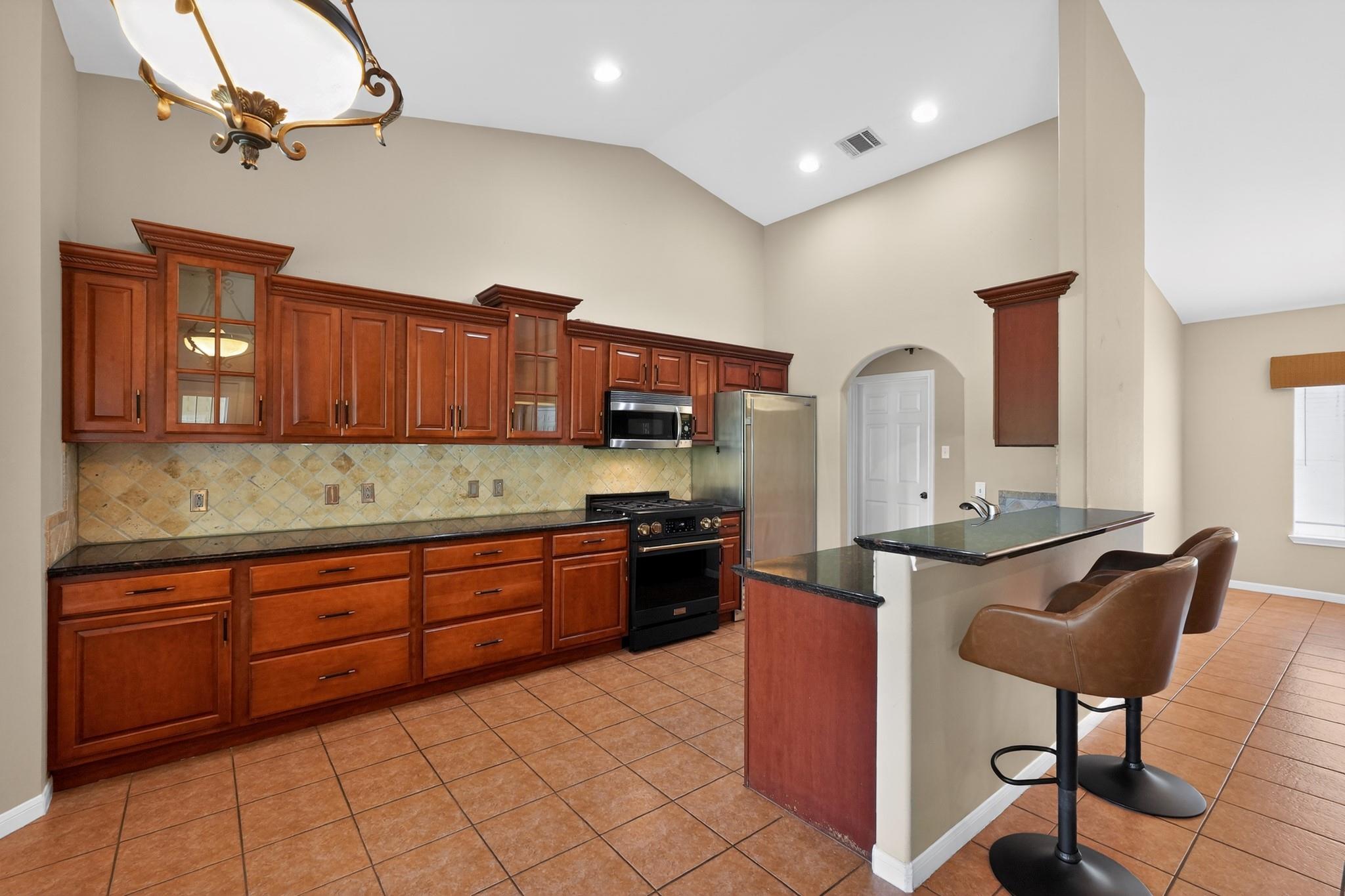 410 Pinehurst DR