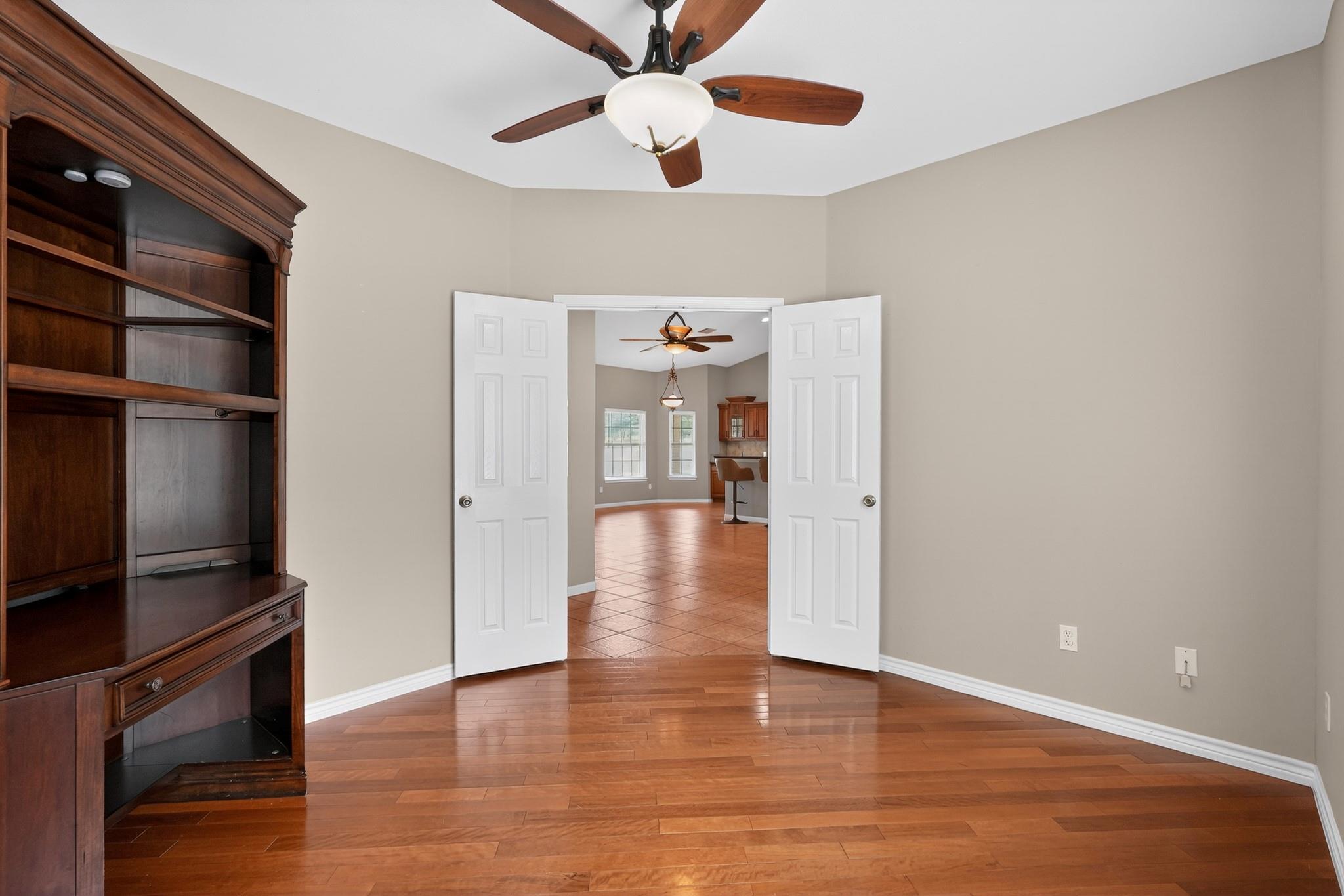 410 Pinehurst DR