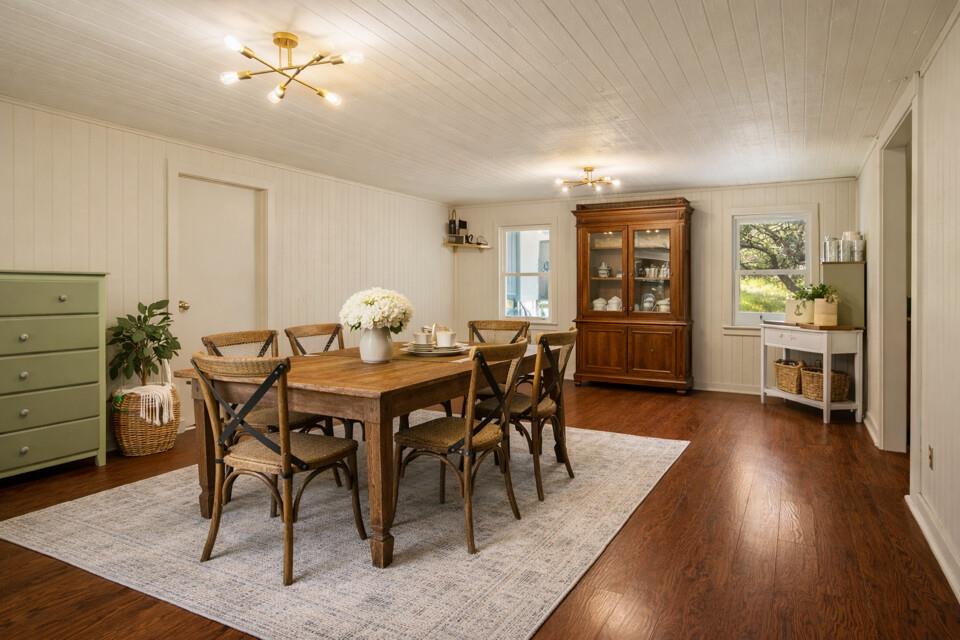 435 Spangenberg RD