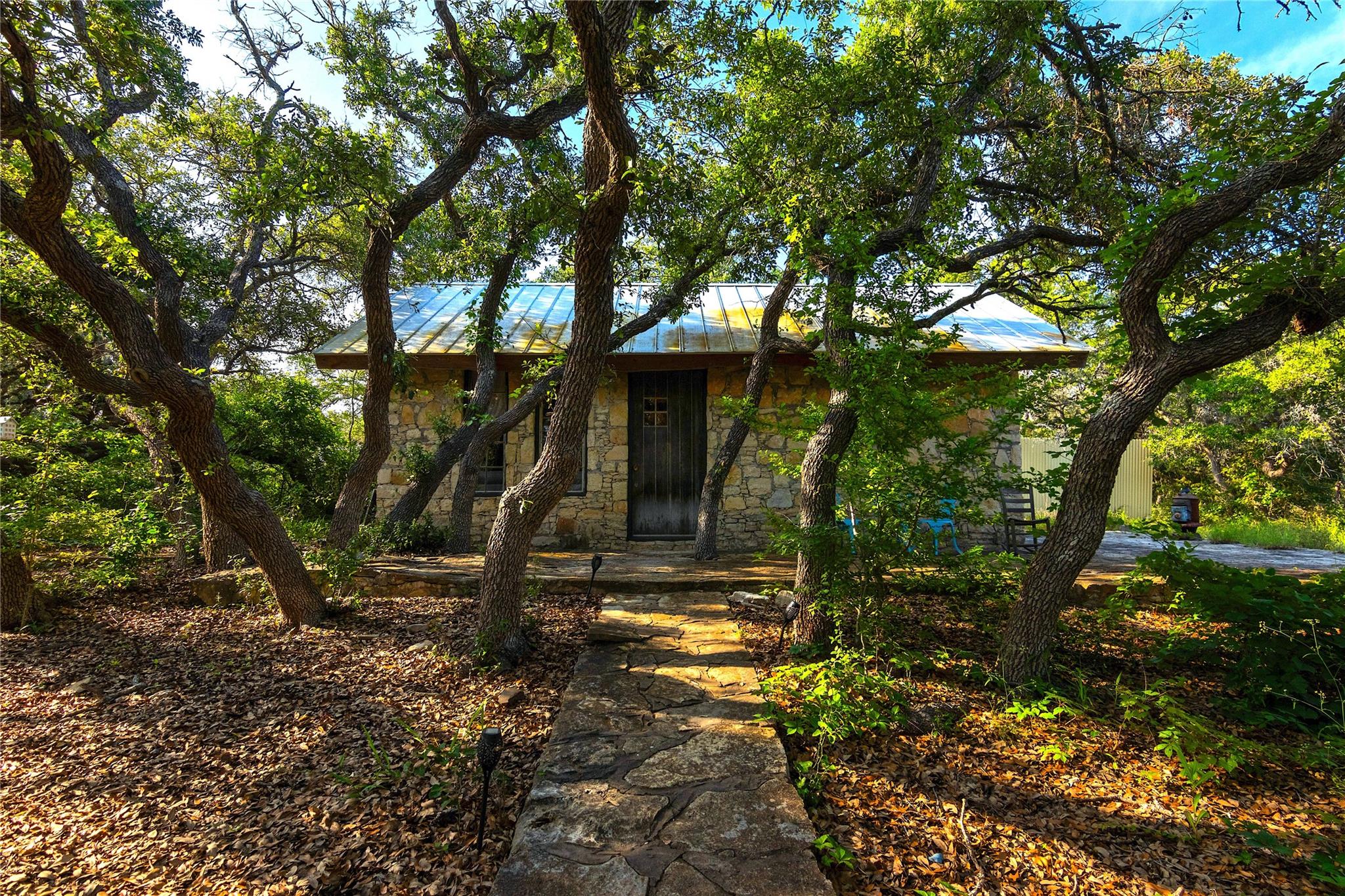 435 Spangenberg RD