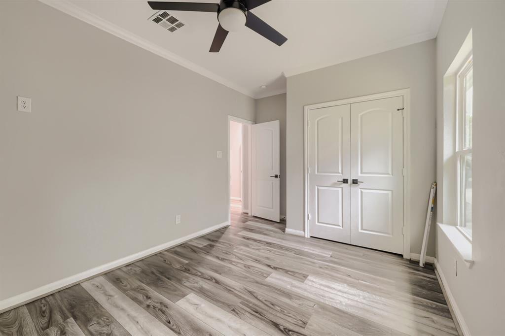 11715 Creek View Lane