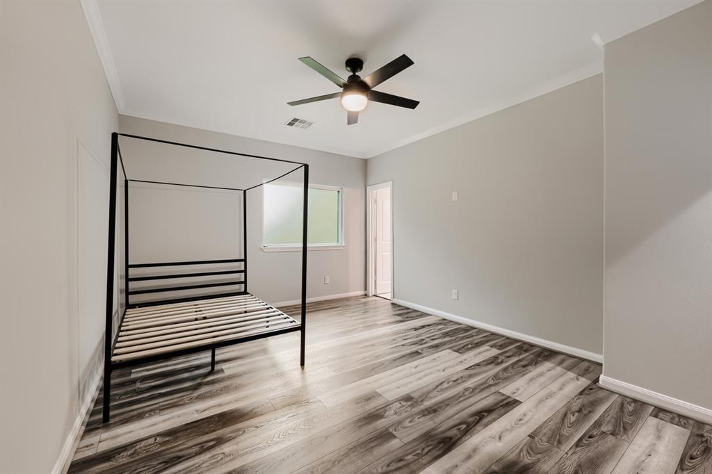 11715 Creek View Lane
