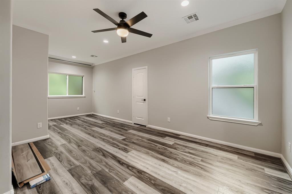 11715 Creek View Lane