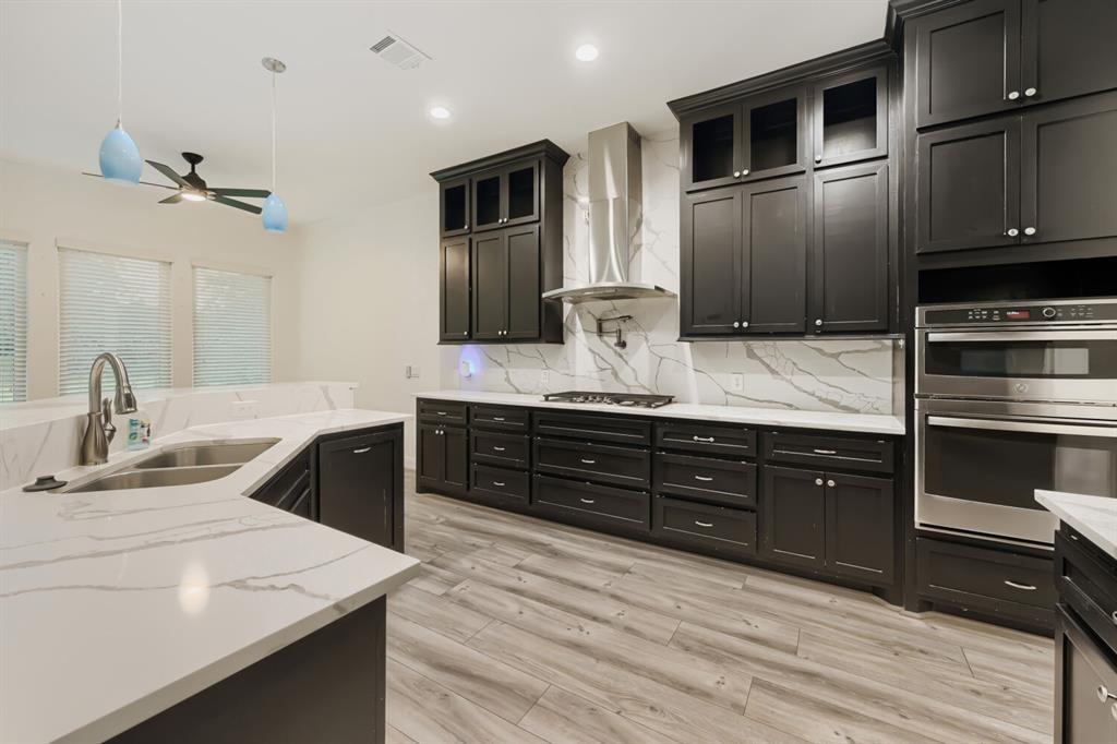 11715 Creek View Lane