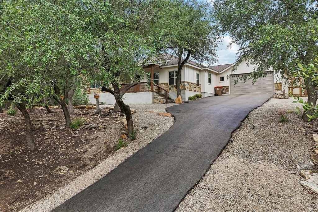190 Magnolia Meadow