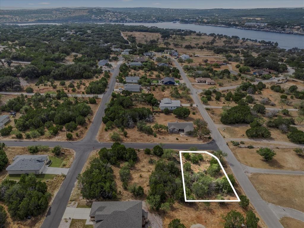 21900 Osage LN