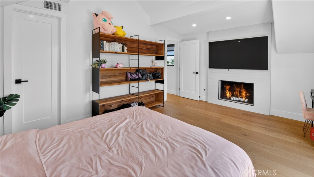 1741 Irvine