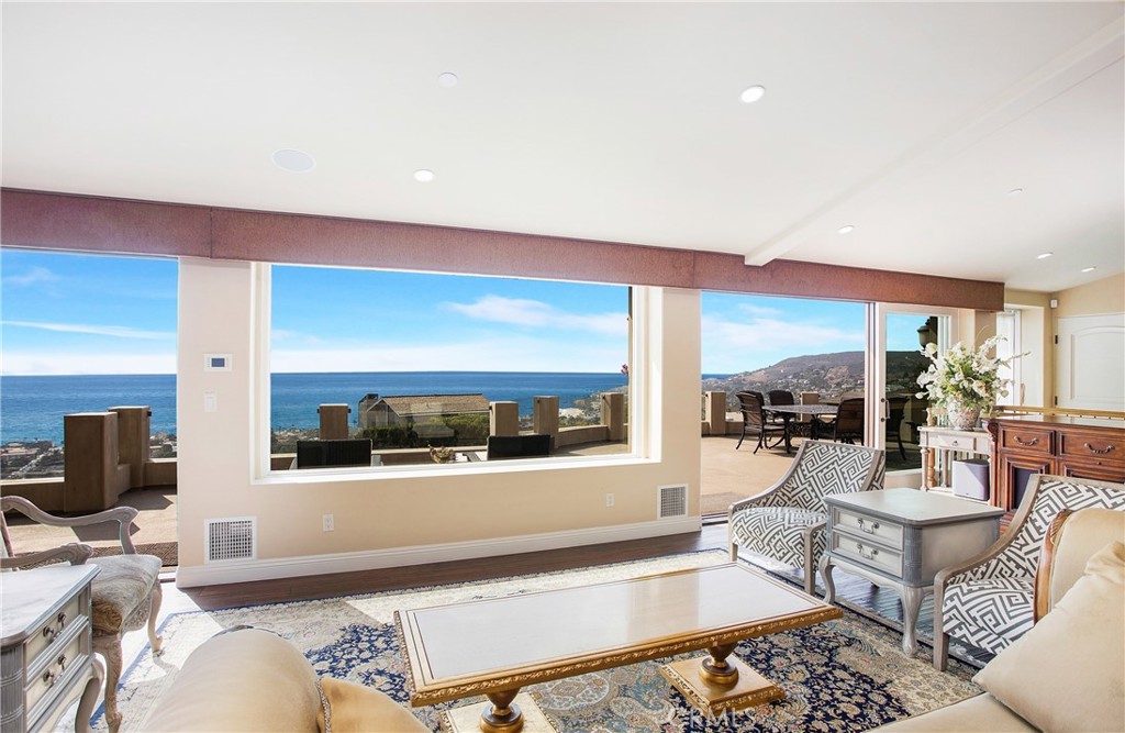 840 Canyon View Drive