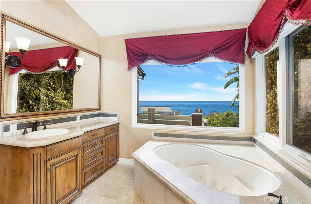 840 Canyon View Drive