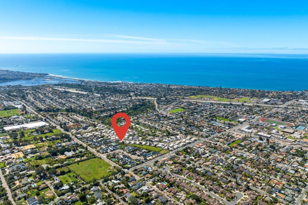 1353 Caminito Septimo