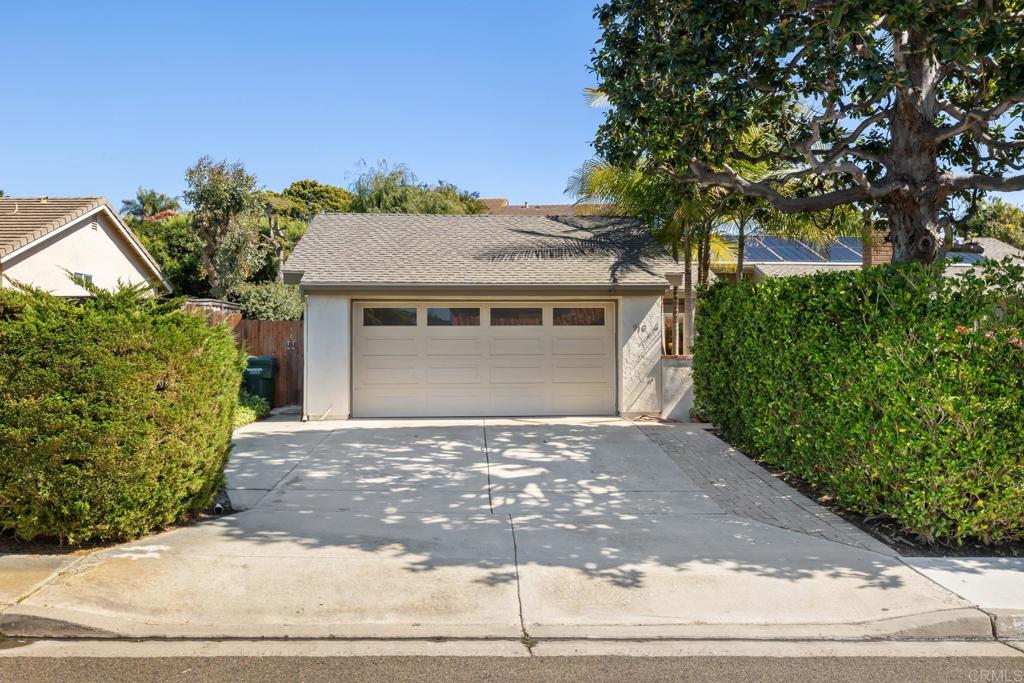 919 Saint Albans Drive