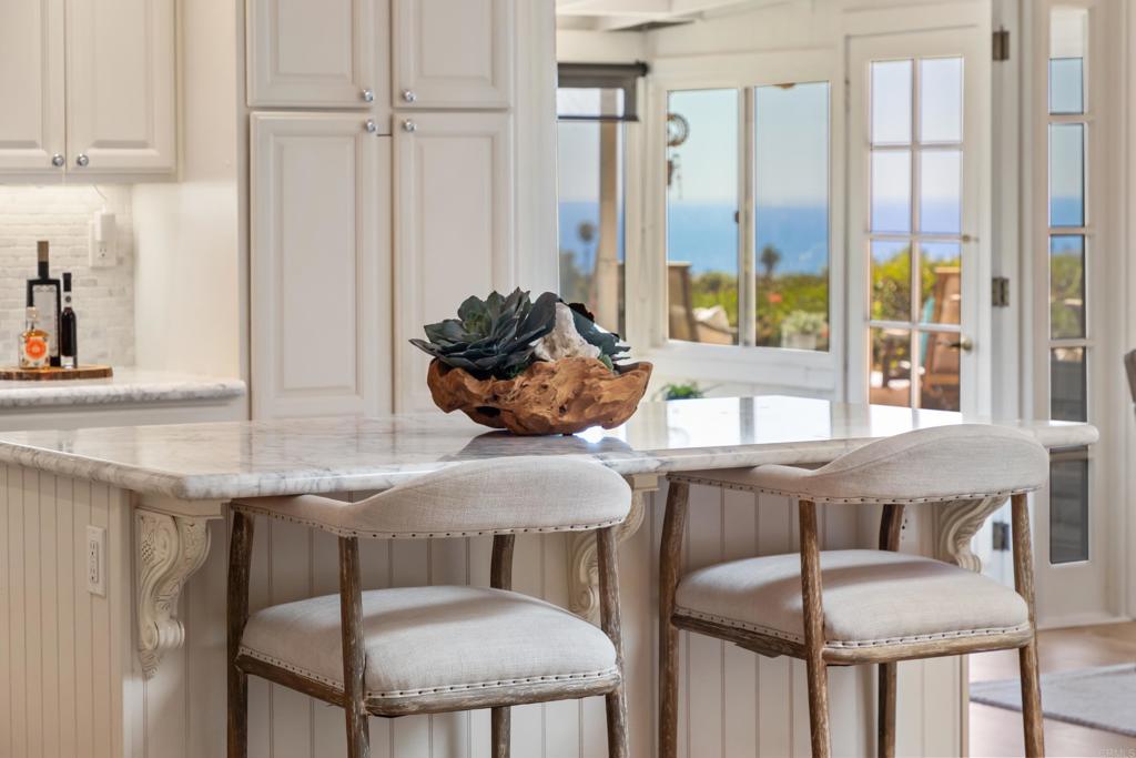 1005 Hurstdale Avenue