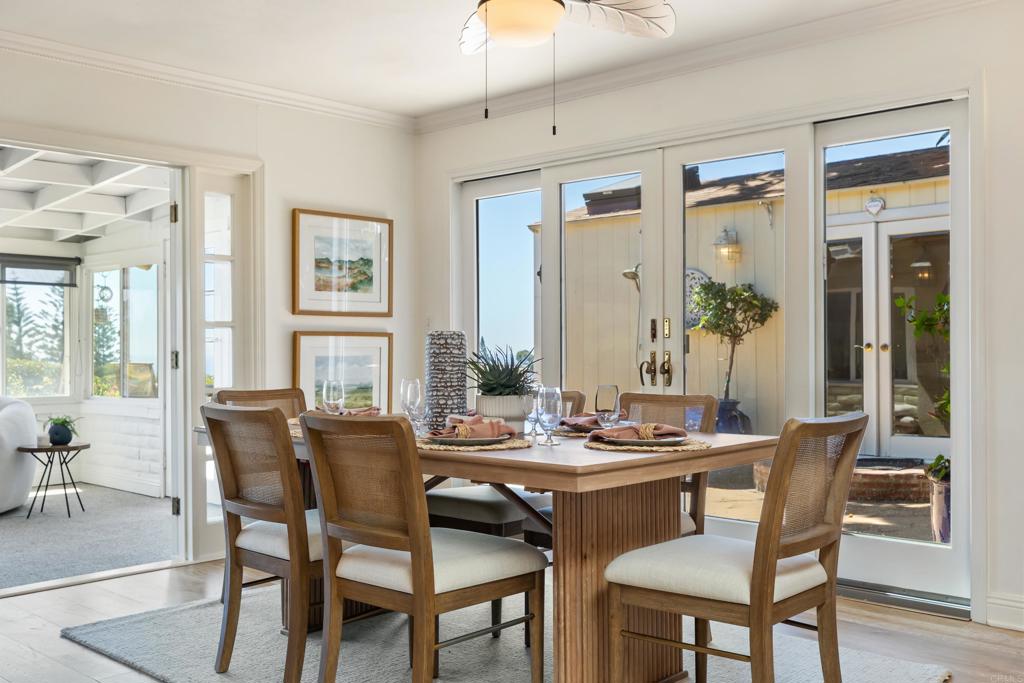 1005 Hurstdale Avenue