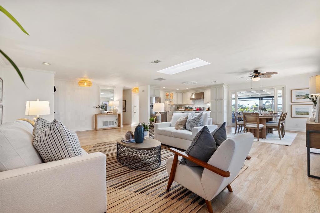 1005 Hurstdale Avenue