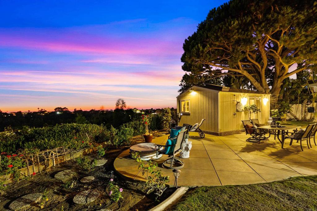 1005 Hurstdale Avenue