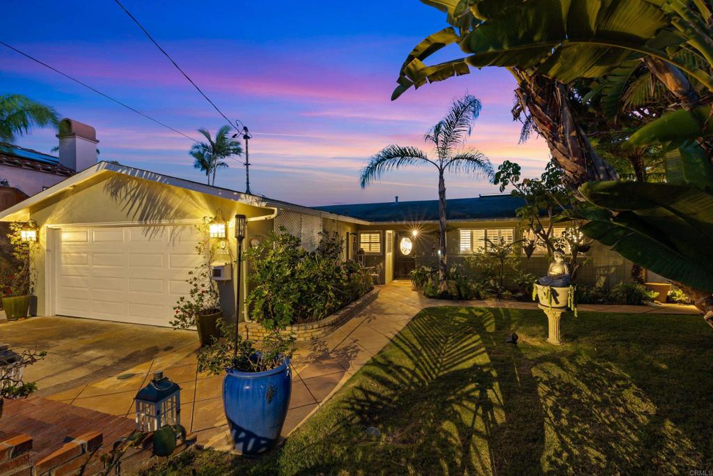 1005 Hurstdale Avenue