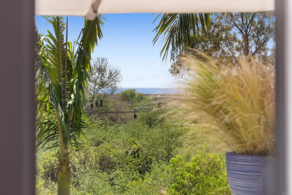 2704 Mackinnon Ranch Road