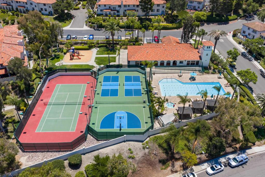 259 Lucia Way