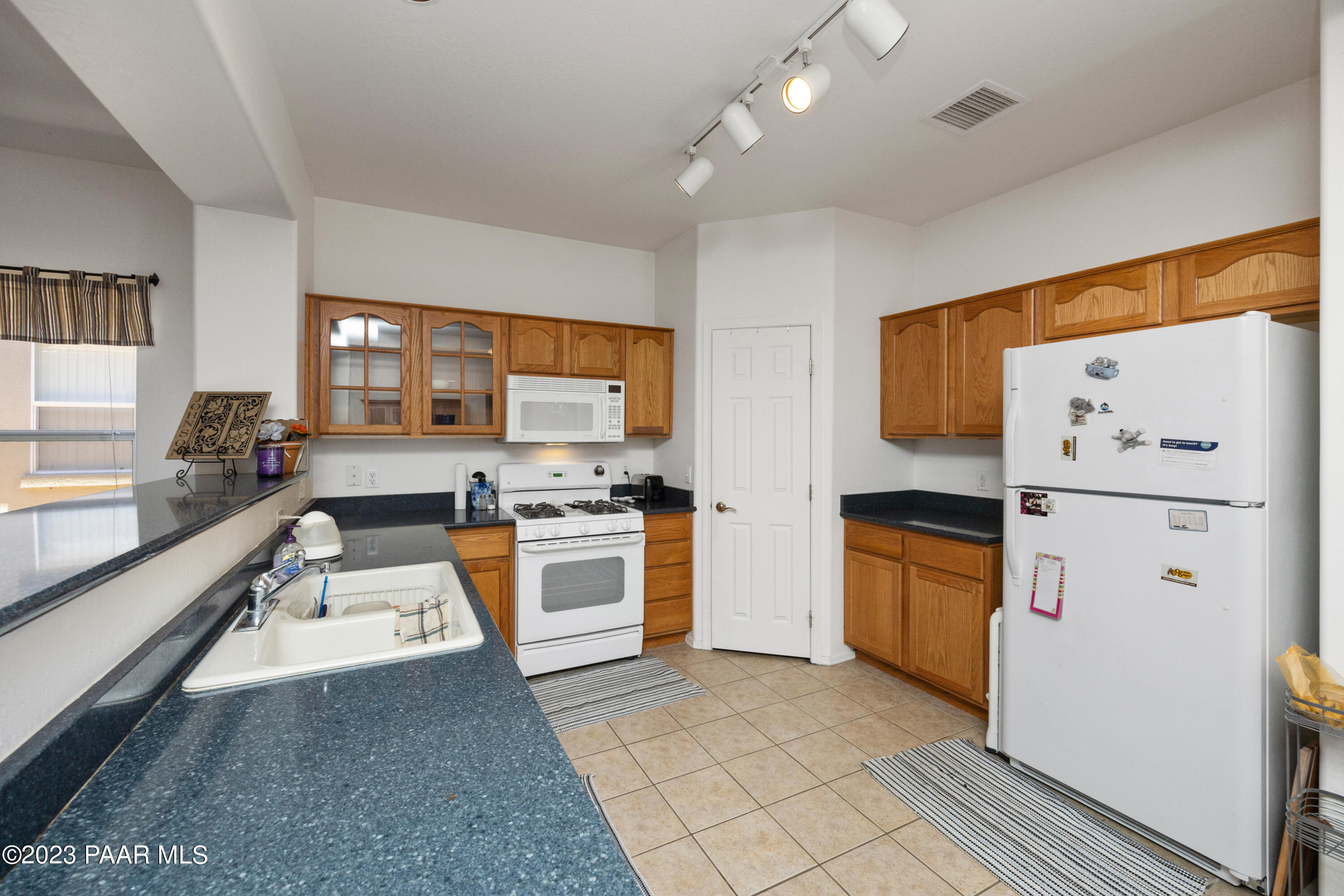 525 N Cortina Street