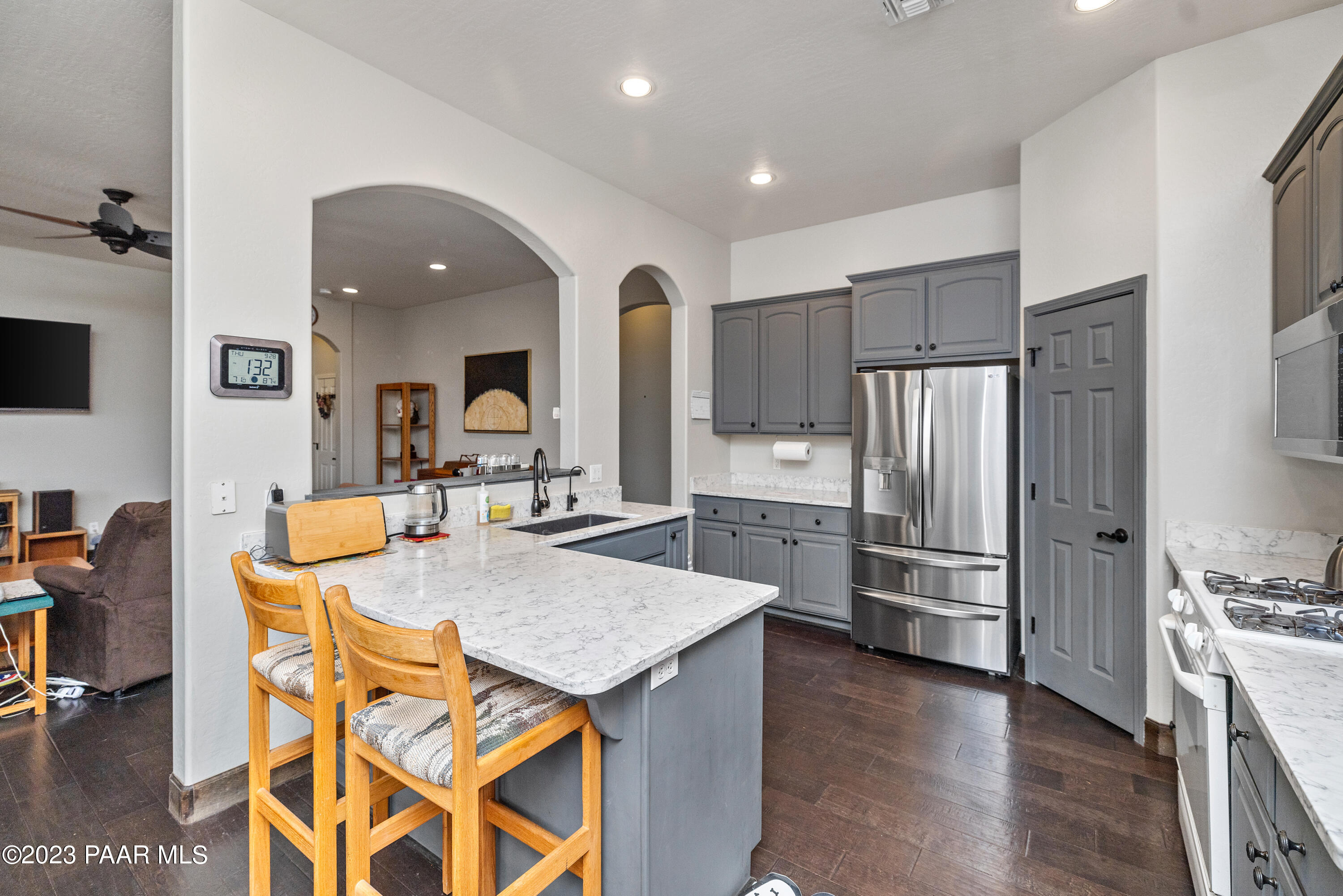 7880 N Rambling Lane