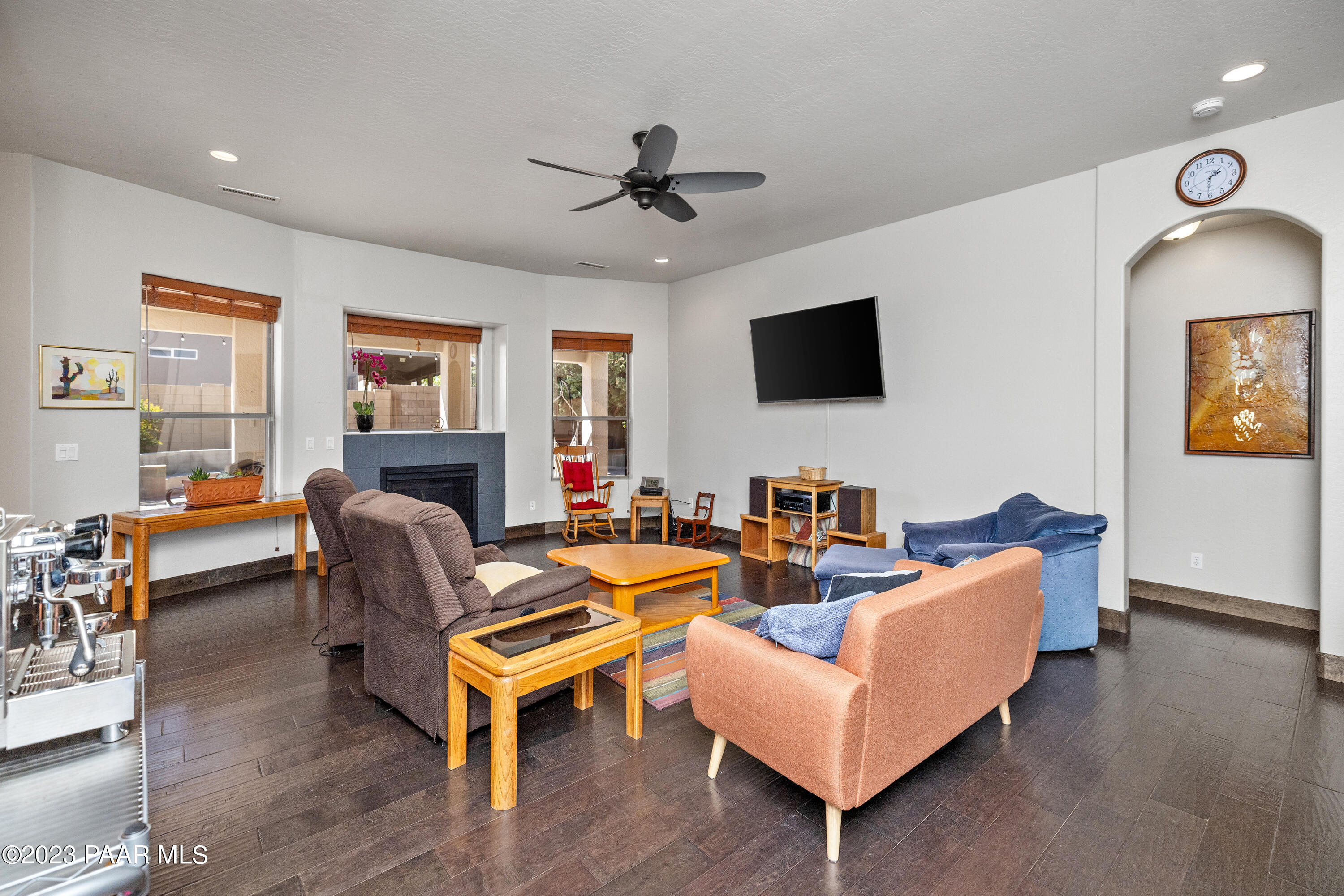 7880 N Rambling Lane