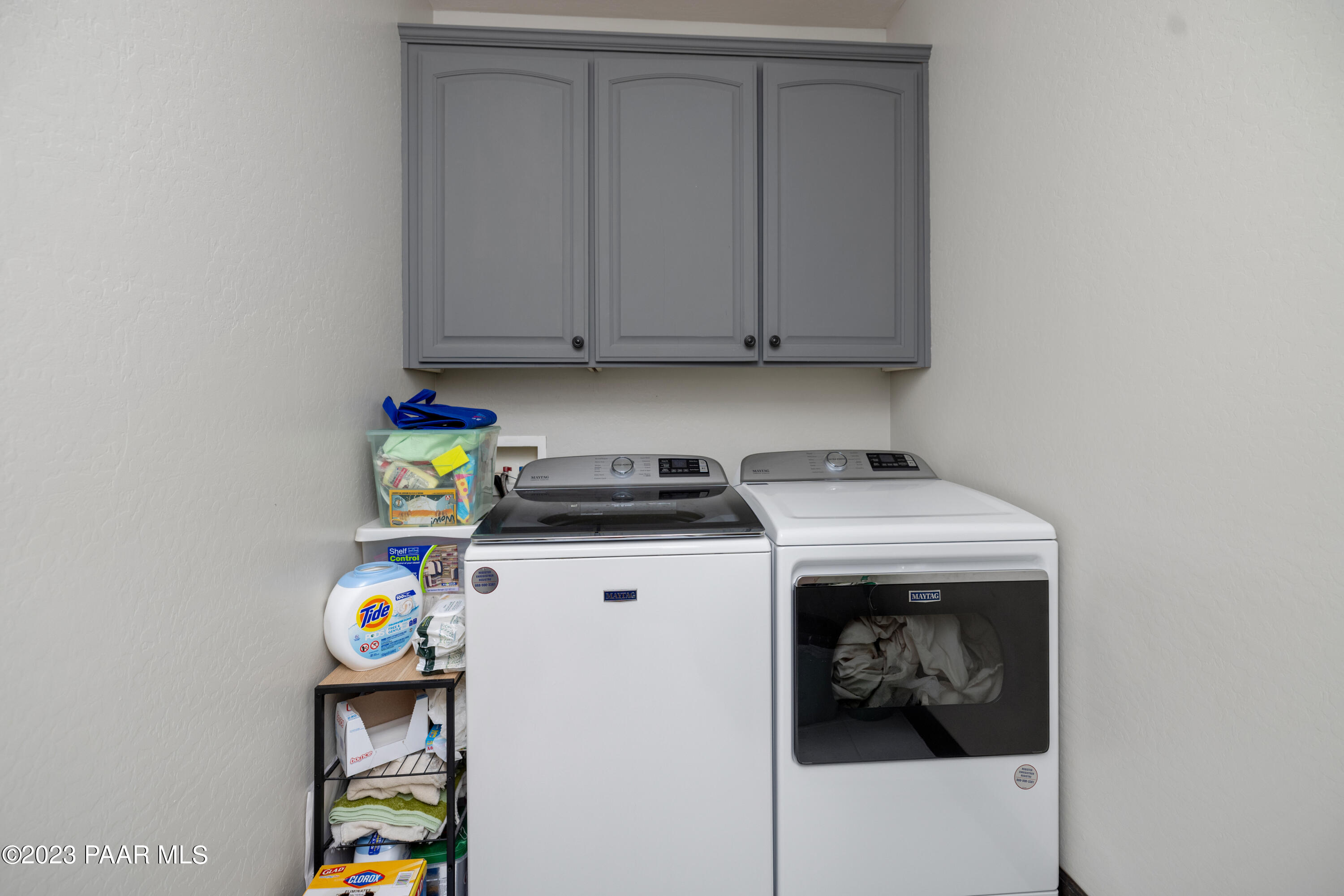 7880 N Rambling Lane