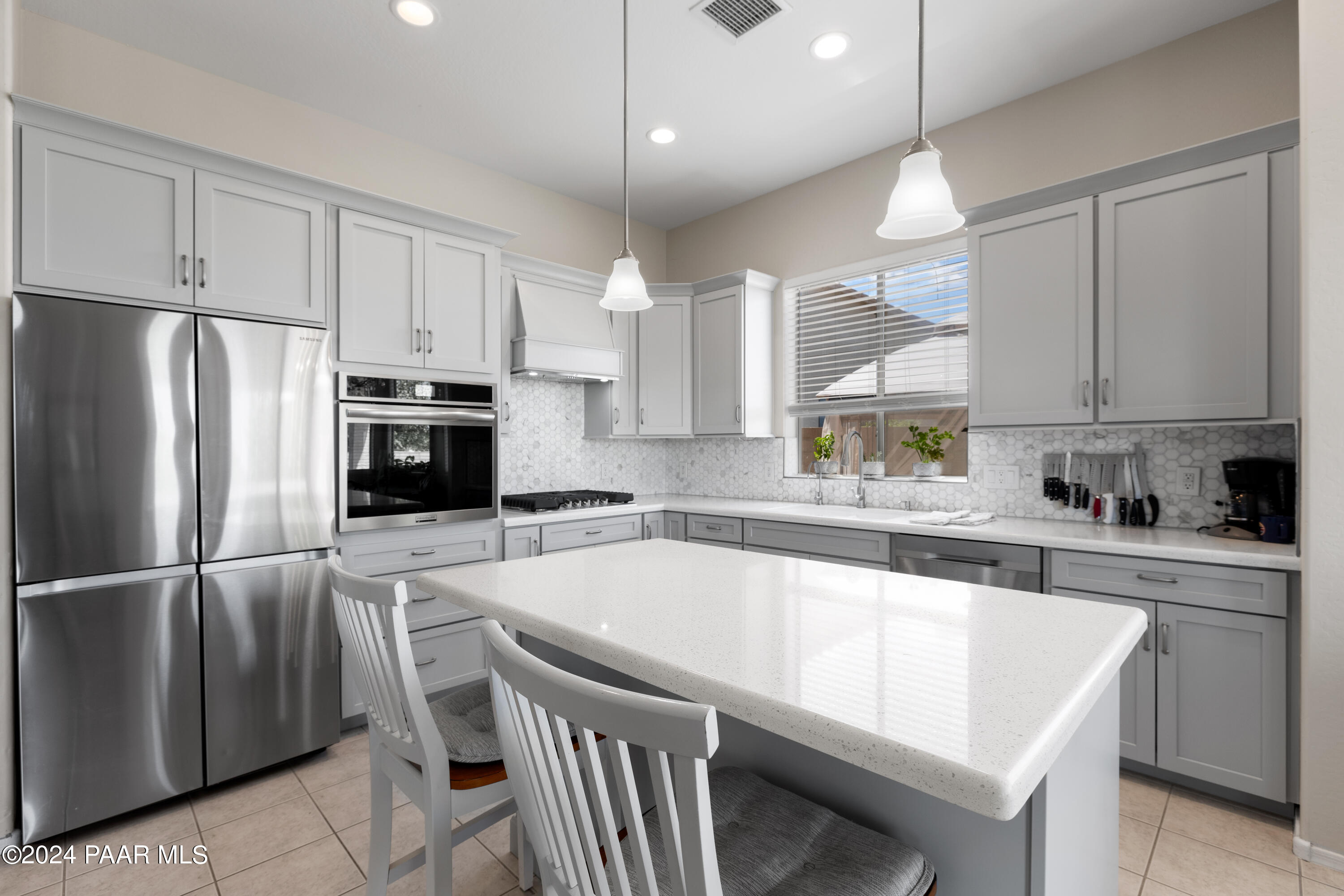 4860 N Edgemont Road