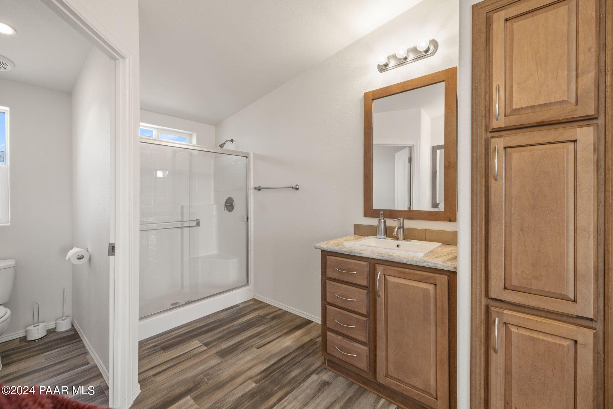 1055 W Hollow Point Trail