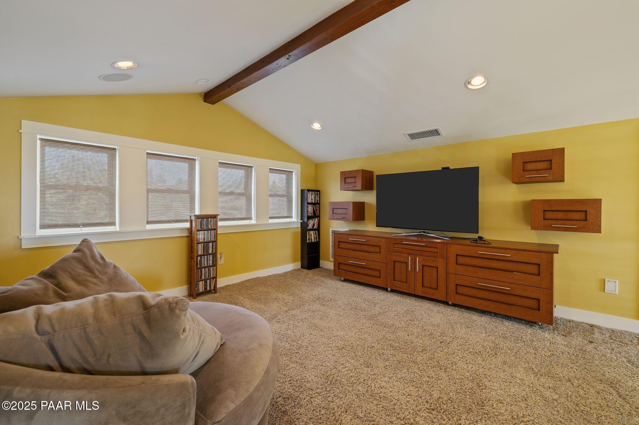 5750 N Bailey Avenue