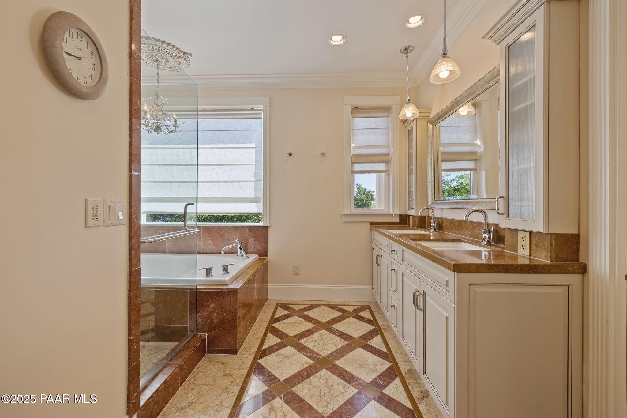 5750 N Bailey Avenue