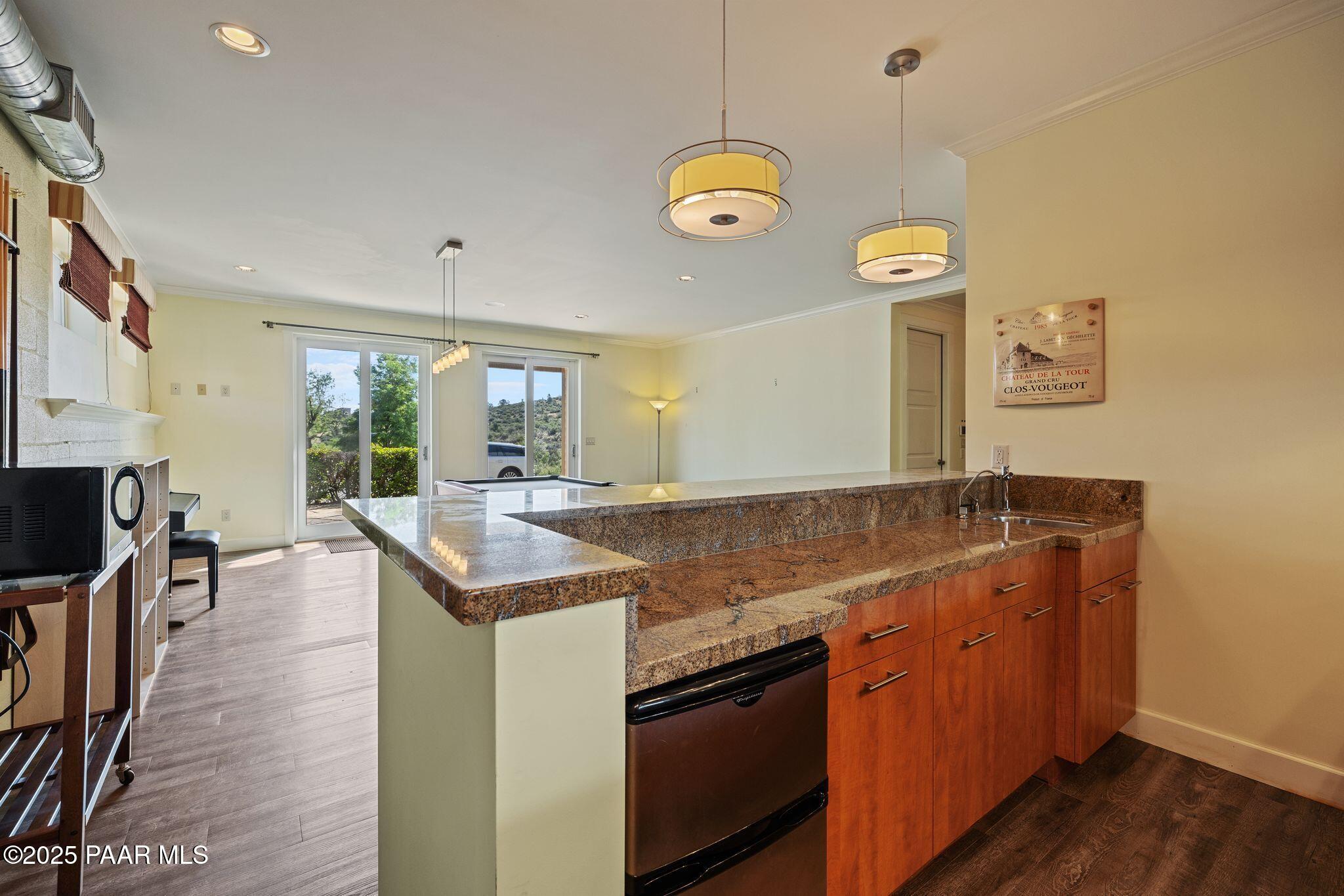 5750 N Bailey Avenue